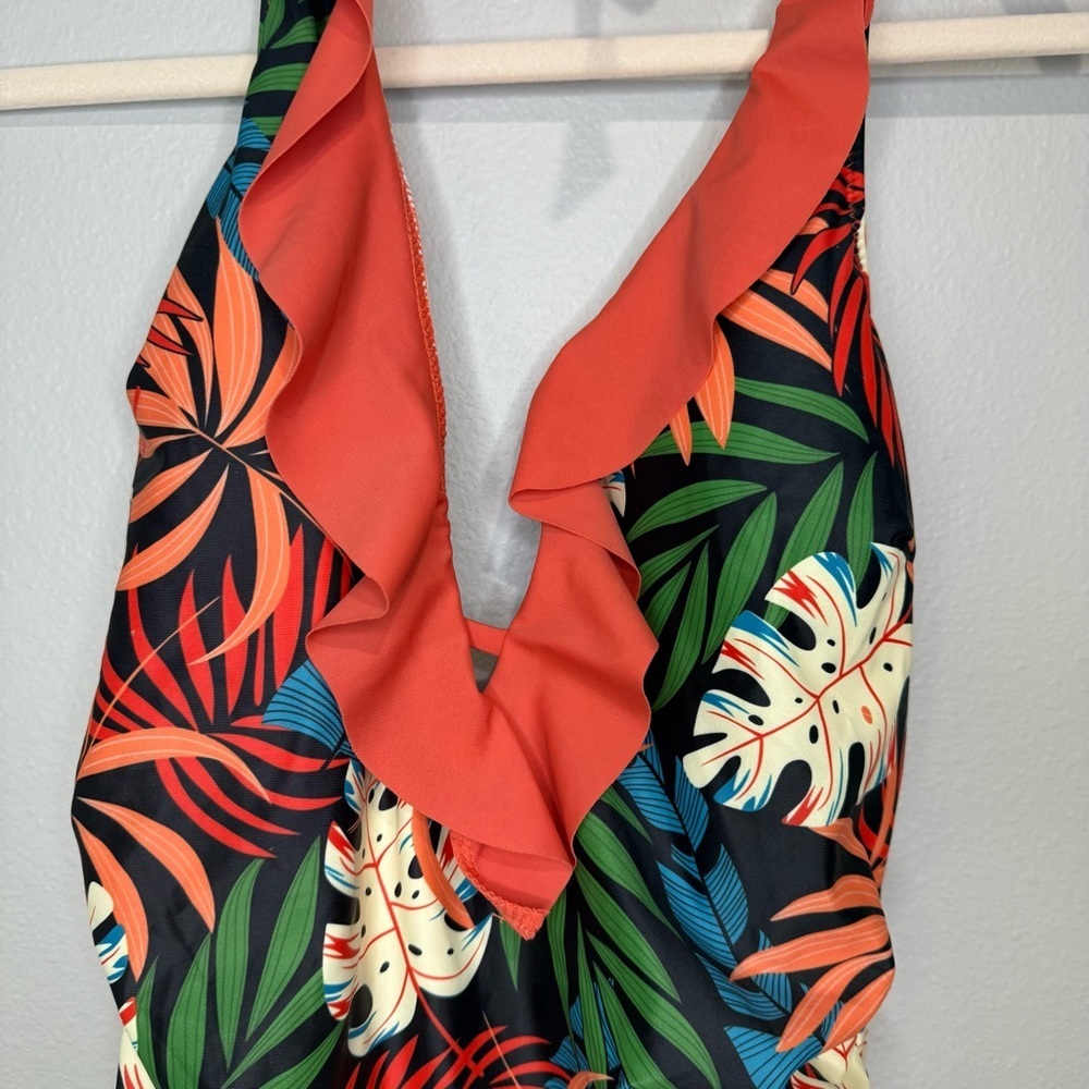 Tropical Leaf Print Ruffle One-Piece Swimsuit | Size L - Picture 2 of 4